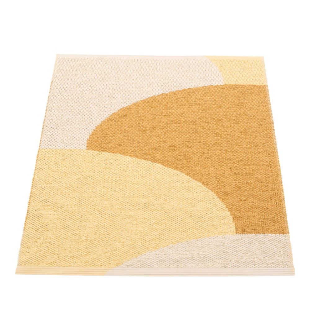 Tappeto da interno/esterno giallo ocra 70x90 cm Hill Ochre Pale Yellow – Pappelina | Tappeti per esterni