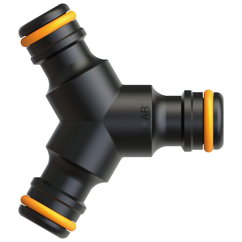 Raccordo a tre vie nero per impianto di irrigazione Comfort - Fiskars | Strumenti per l'irrigazione
