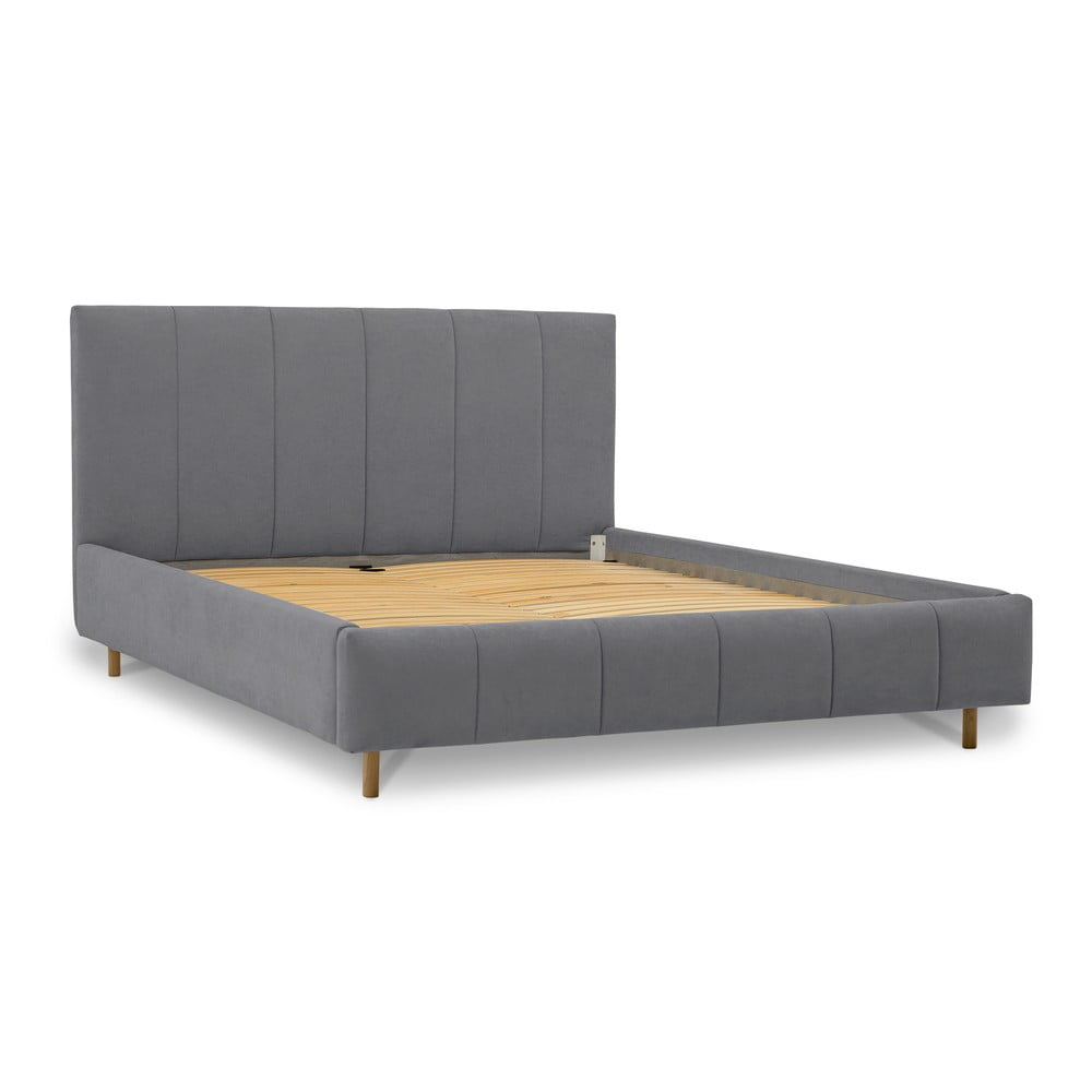 Letto matrimoniale imbottito grigio con doghe in legno 180x200 cm Zee - Scandic | Letti matrimoniali